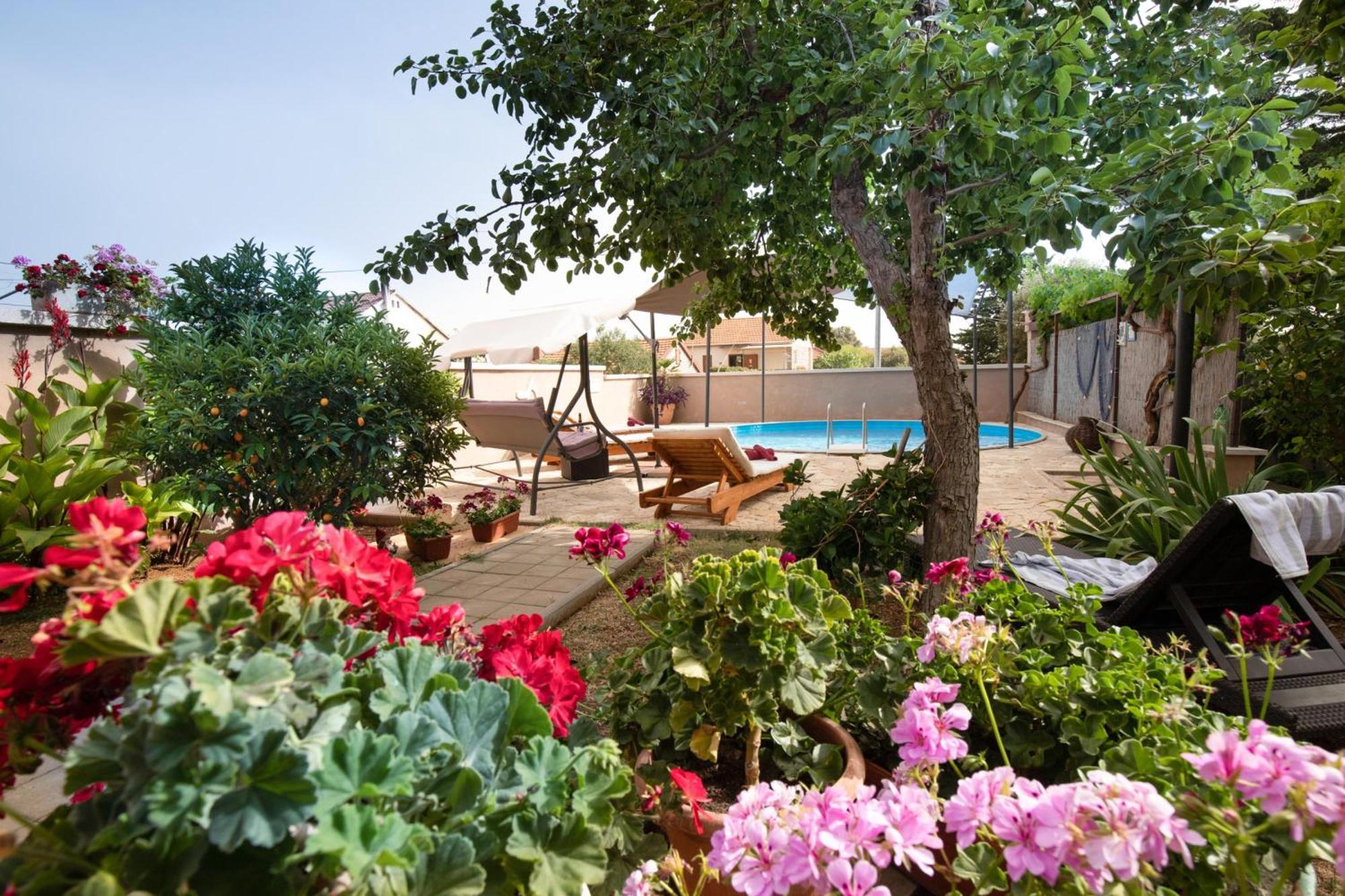 Pool Apartment Bakija 2 - Happy Rentals Pakostane Exterior photo